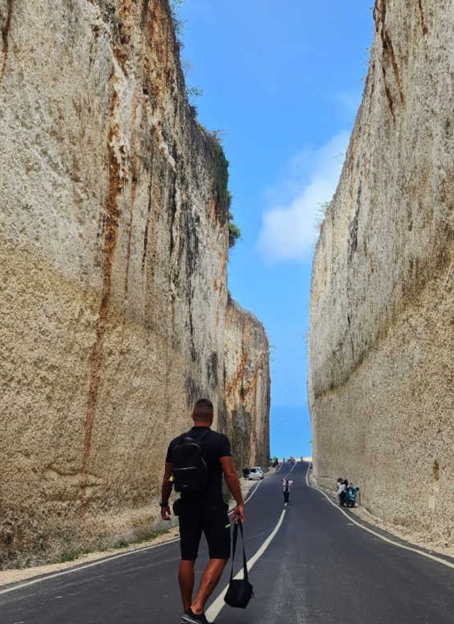 pandawa beach cliff