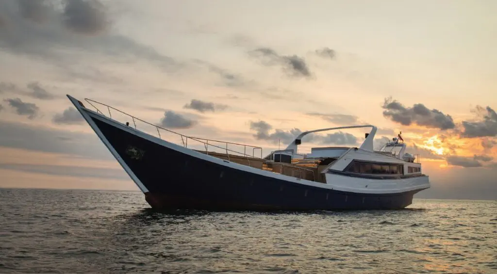 the shivanna yacht at Kelan beach