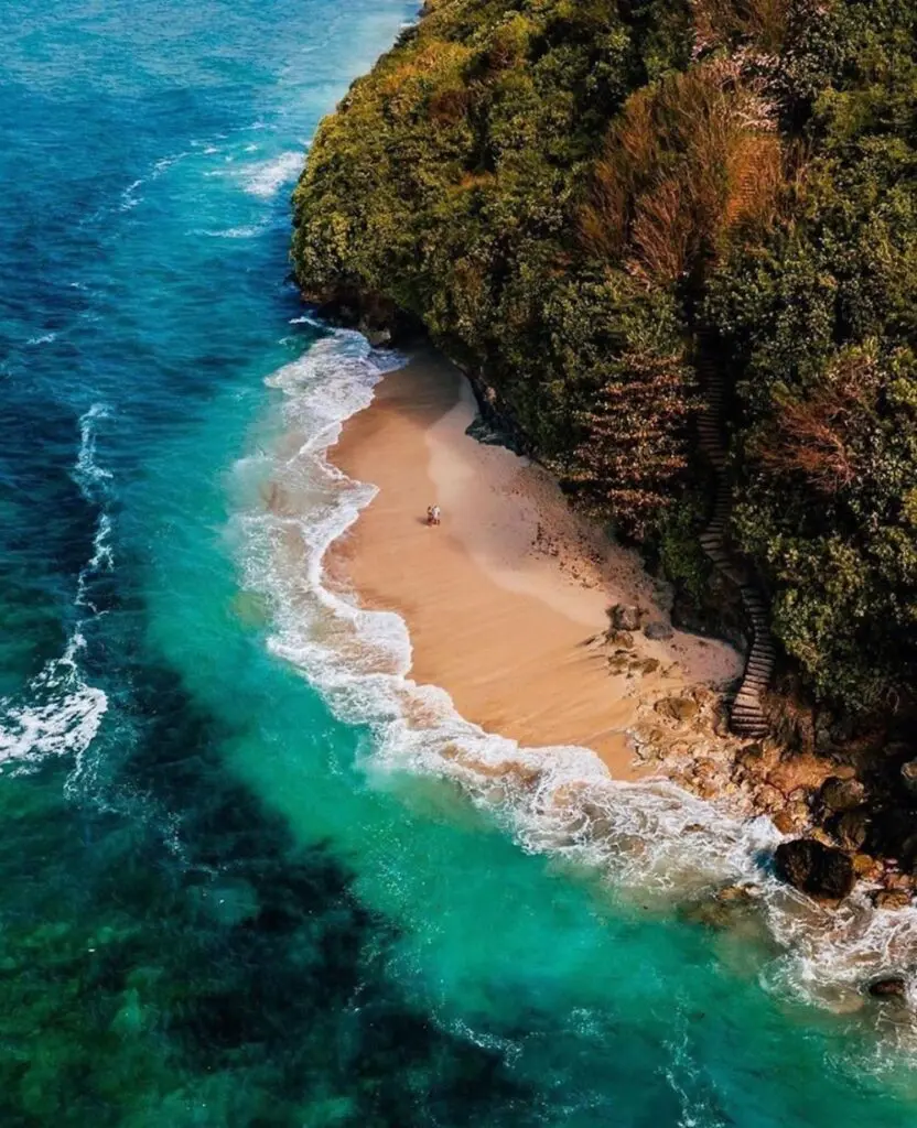 Green Bowl Beach
