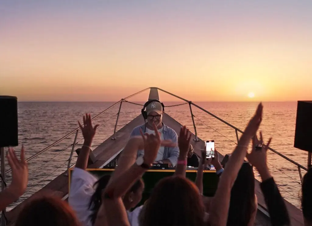 The Shivanna sunset cruise