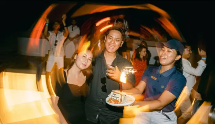 Birthday party in yacht