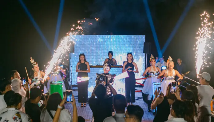 Makes your product launch grand debut with an exclusive launch event on a yacht.