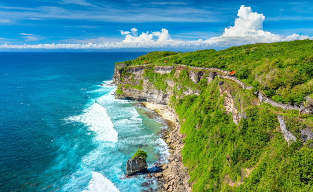 uluwatu cliff