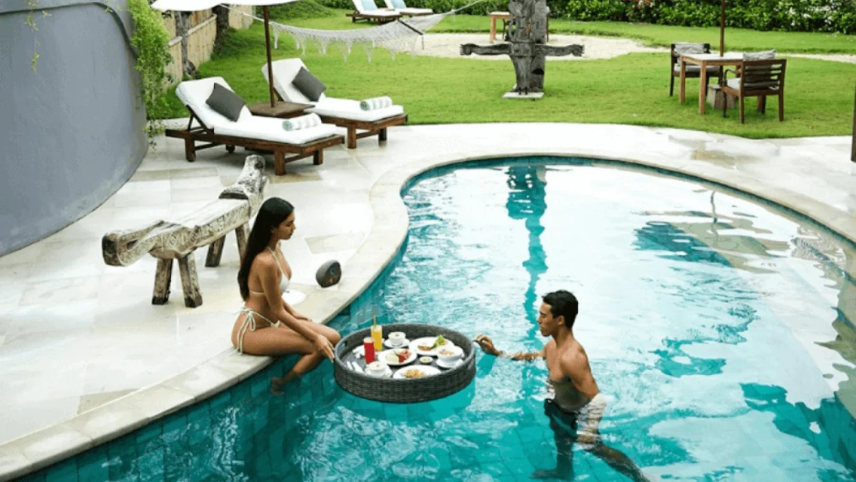 Staying at Luxury Villas