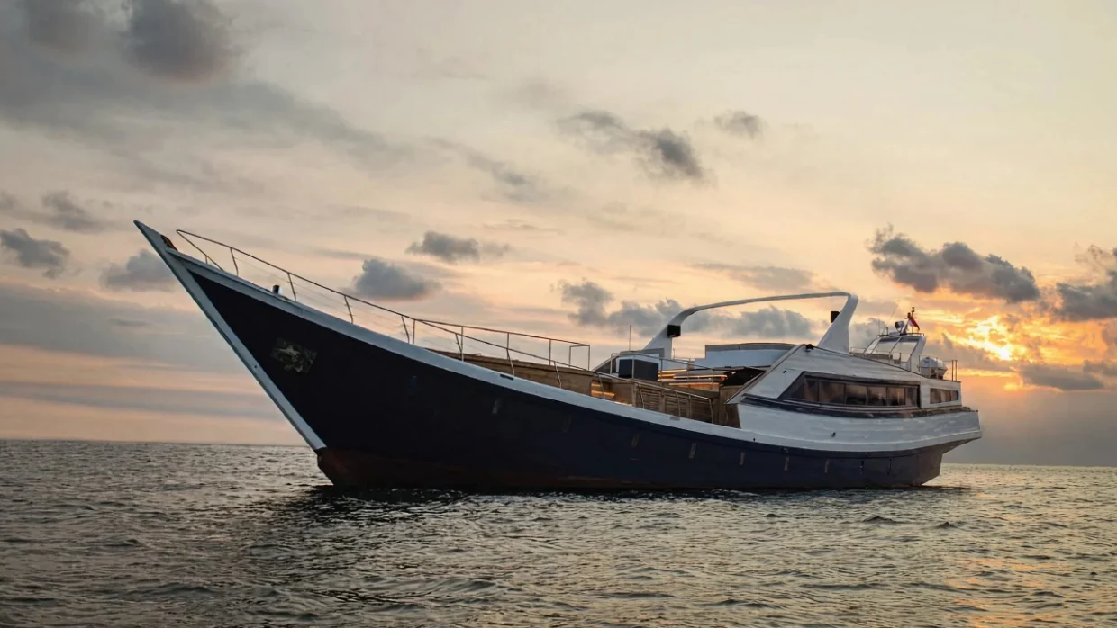 Exclusive Yacht-Based Evening Options with Shivanna