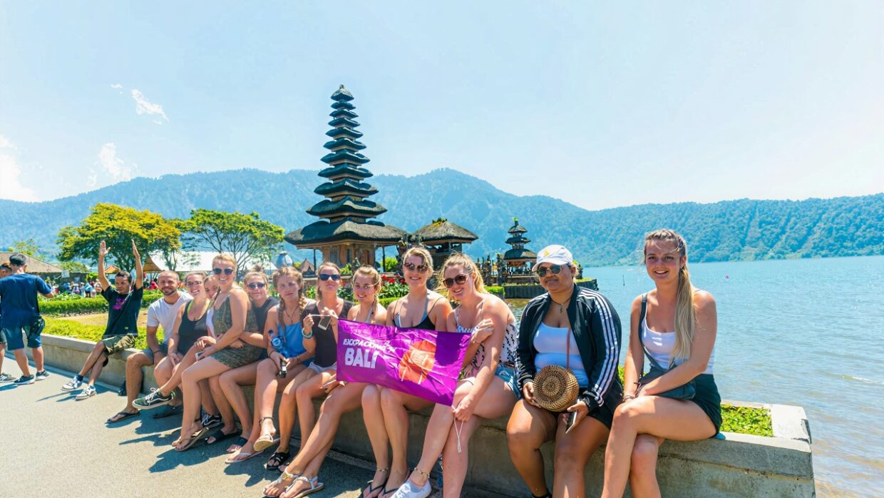 Temple tours with a private driver
