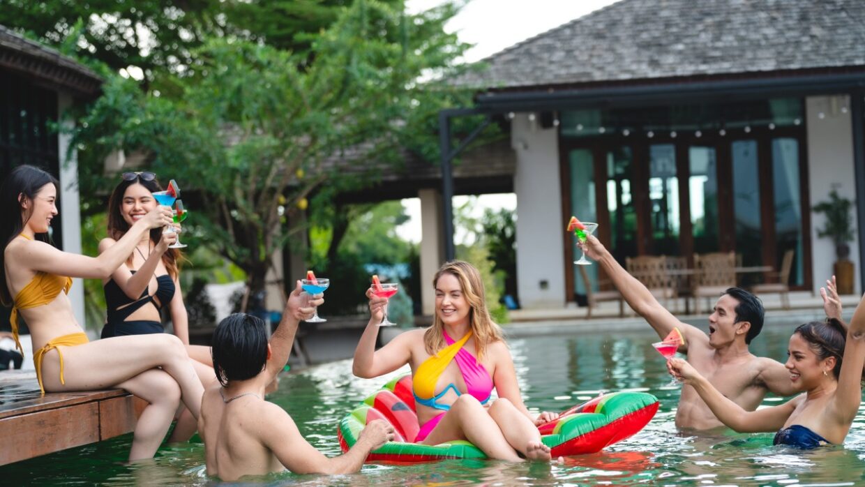 Why Bali Just Works for Groups